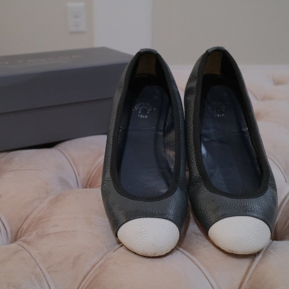 Brooks Brothers dress leather flats size 7